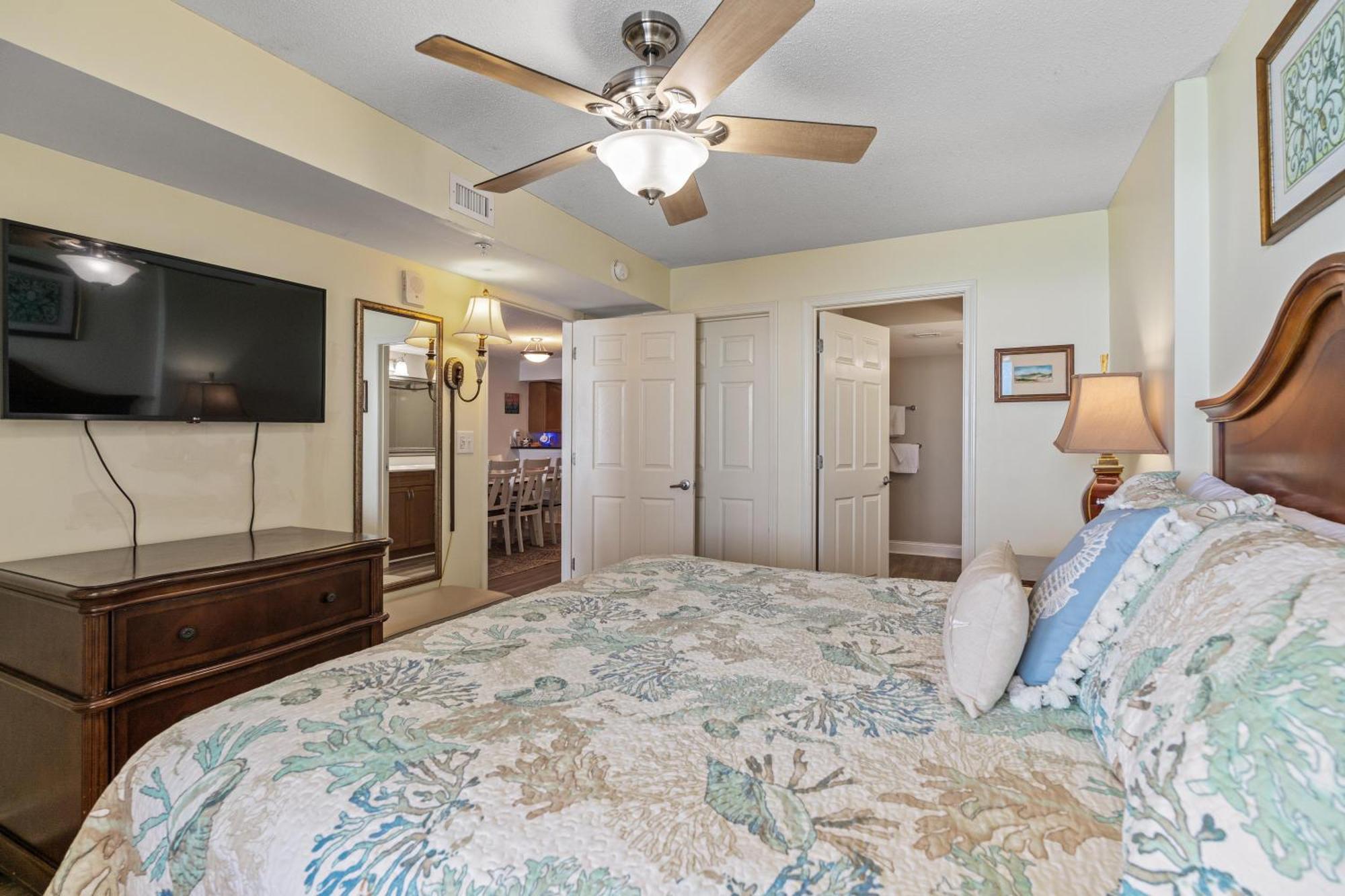 Bahama Sands Ph3 - Oceanfront - Crescent Section Holiday home *